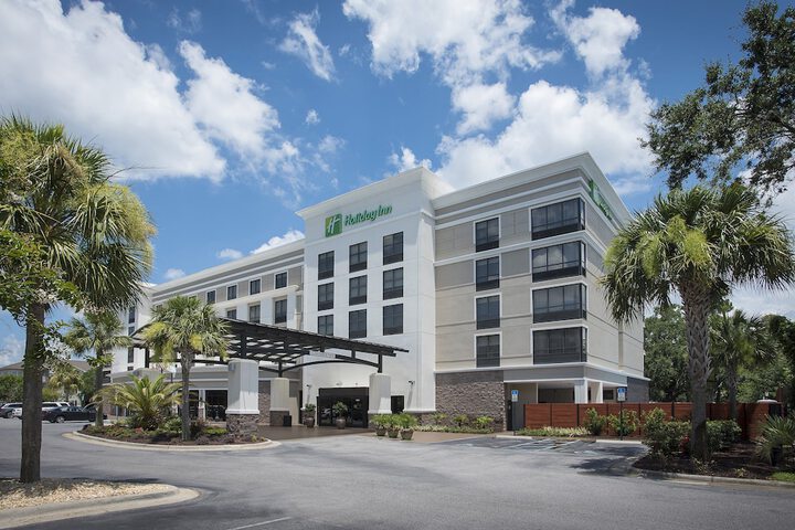 Holiday Inn