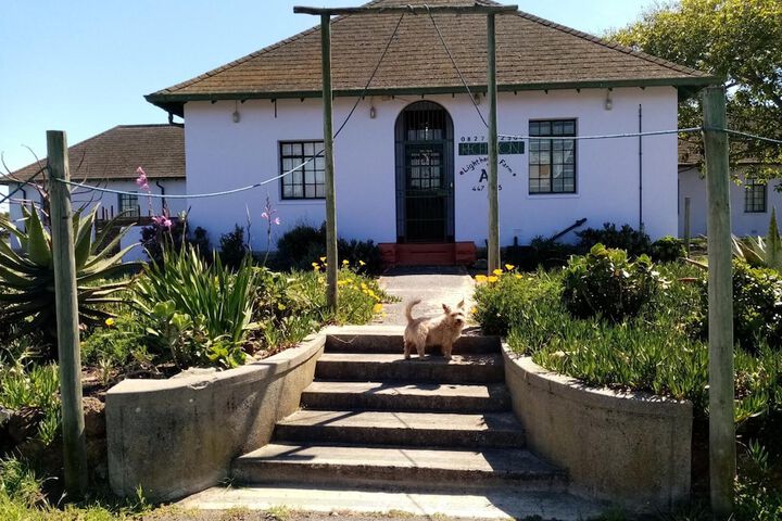 Lighthouse Farm Backpackers Lodge