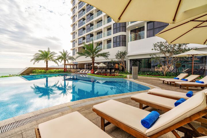 Melia Vinpearl Nha Trang Empire