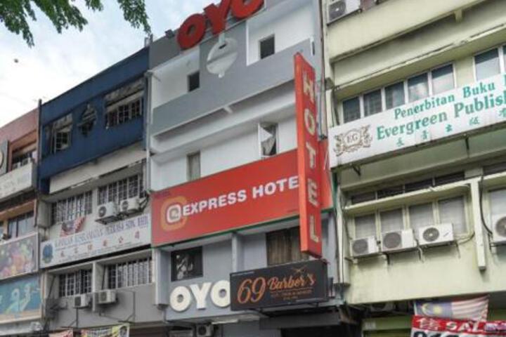 OYO 478 Q Express Hotel (Maluri)