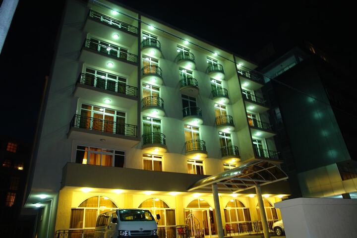 Siyonat Hotel