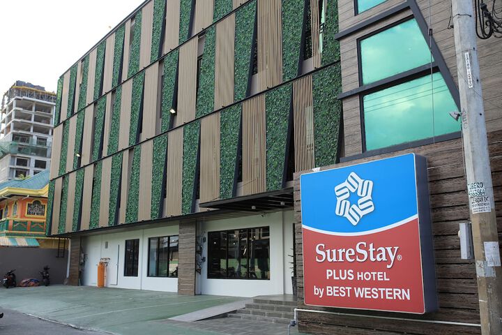 SureStay Plus by Best Western AC LUXE Angeles City