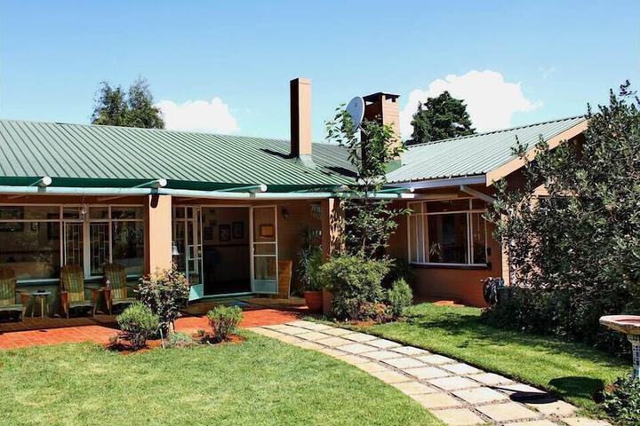 Sycamore Avenue Treehouses