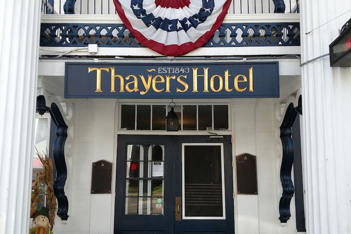 Thayers Inn