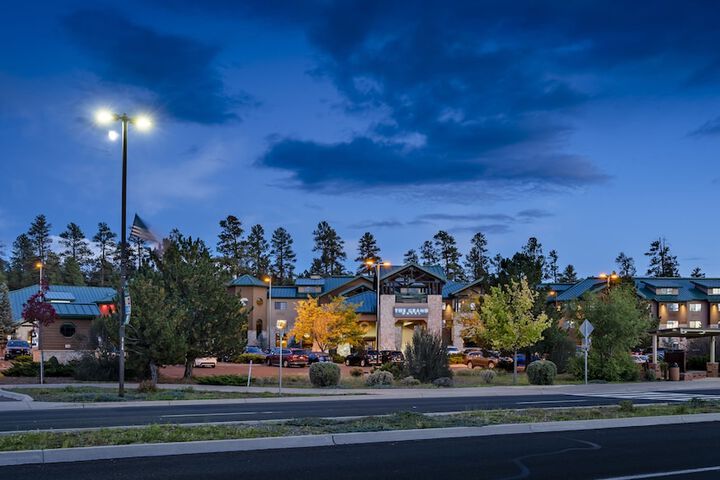 The Grand Hotel at the Grand Canyon