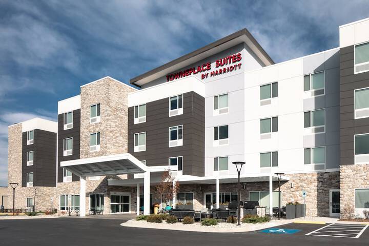 Towneplace Suites Oconomowoc