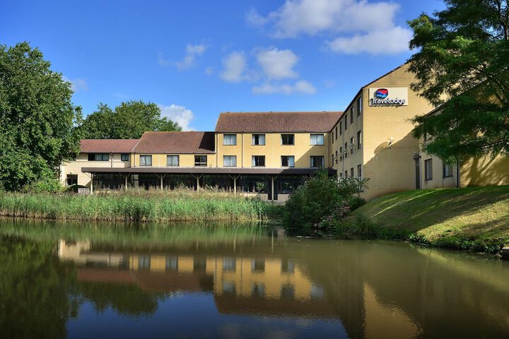 Travelodge Bath Waterside