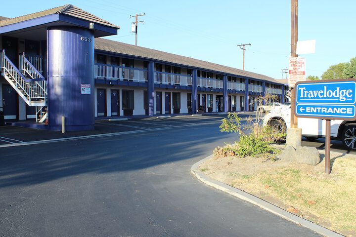 Travelodge by Wyndham Buena Park