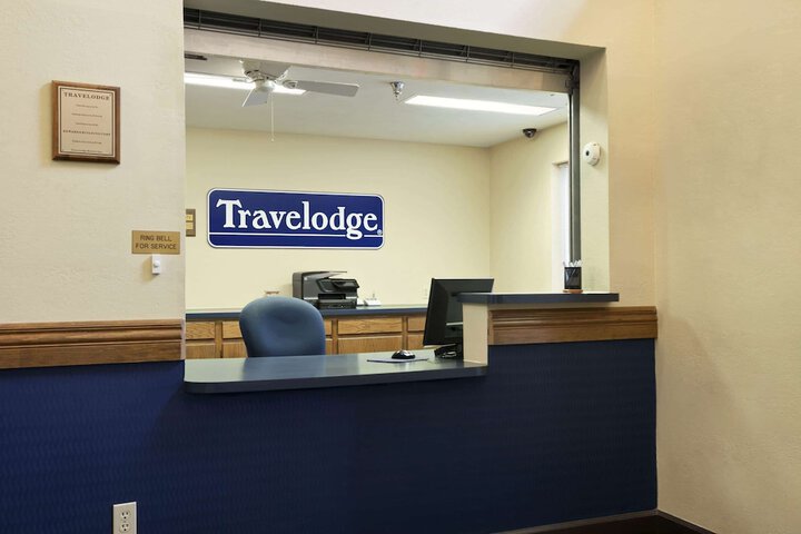 Travelodge by Wyndham Grand Island