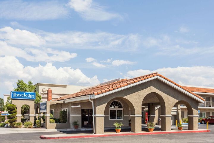 Travelodge by Wyndham Hemet Ca