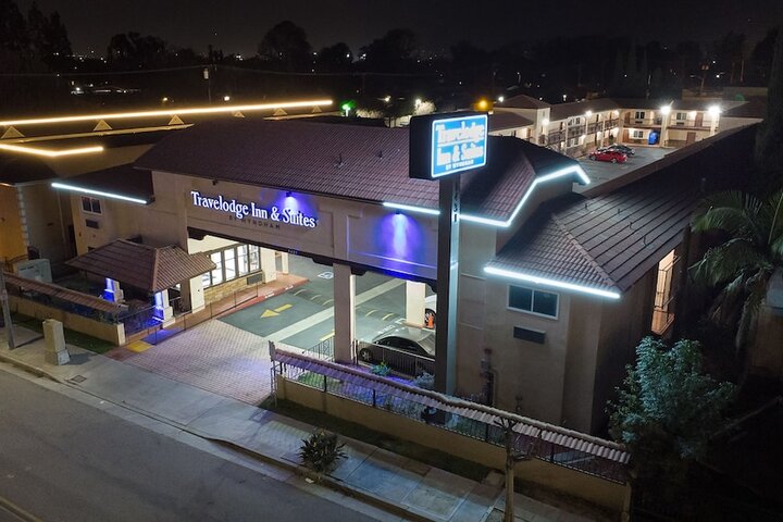 Travelodge by Wyndham West Covina