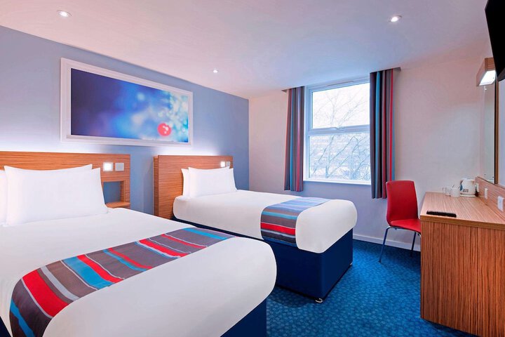 Travelodge Edinburgh Cameron Toll