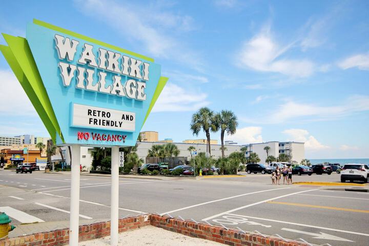 Waikiki Village Retro Hotel