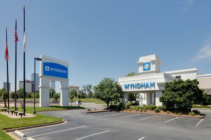 Wyndham Riverfront Little Rock